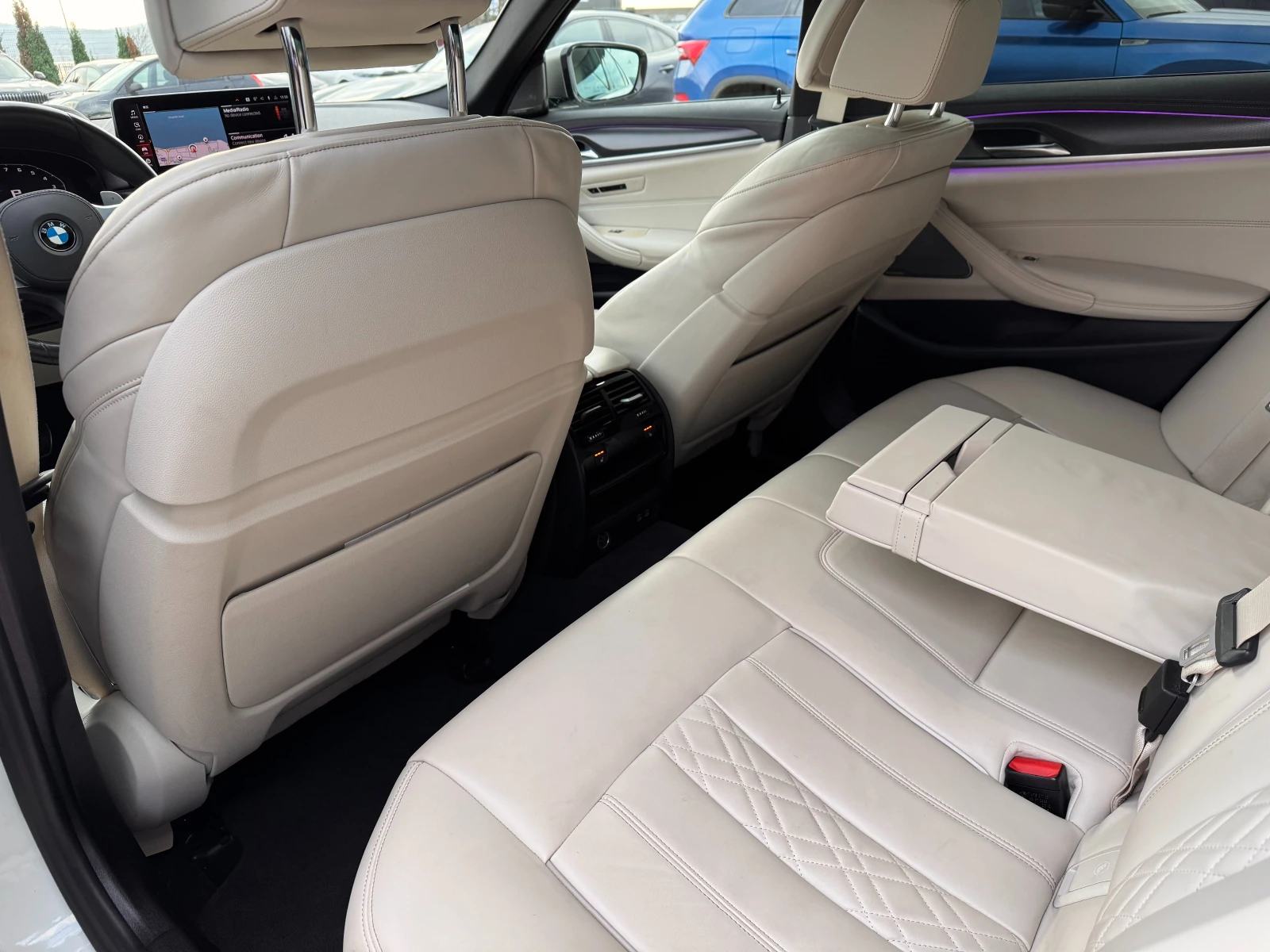 BMW 550  / M550I / X DRIVE / HUD / MASSAGE / 70000��! /  | Mobile.bg � ����������� 13