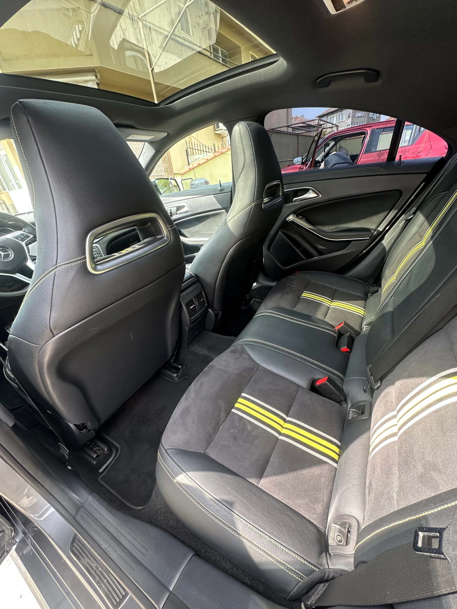 Mercedes-Benz CLA 250 Amg Edition 1, снимка 15 - Автомобили и джипове - 54209856