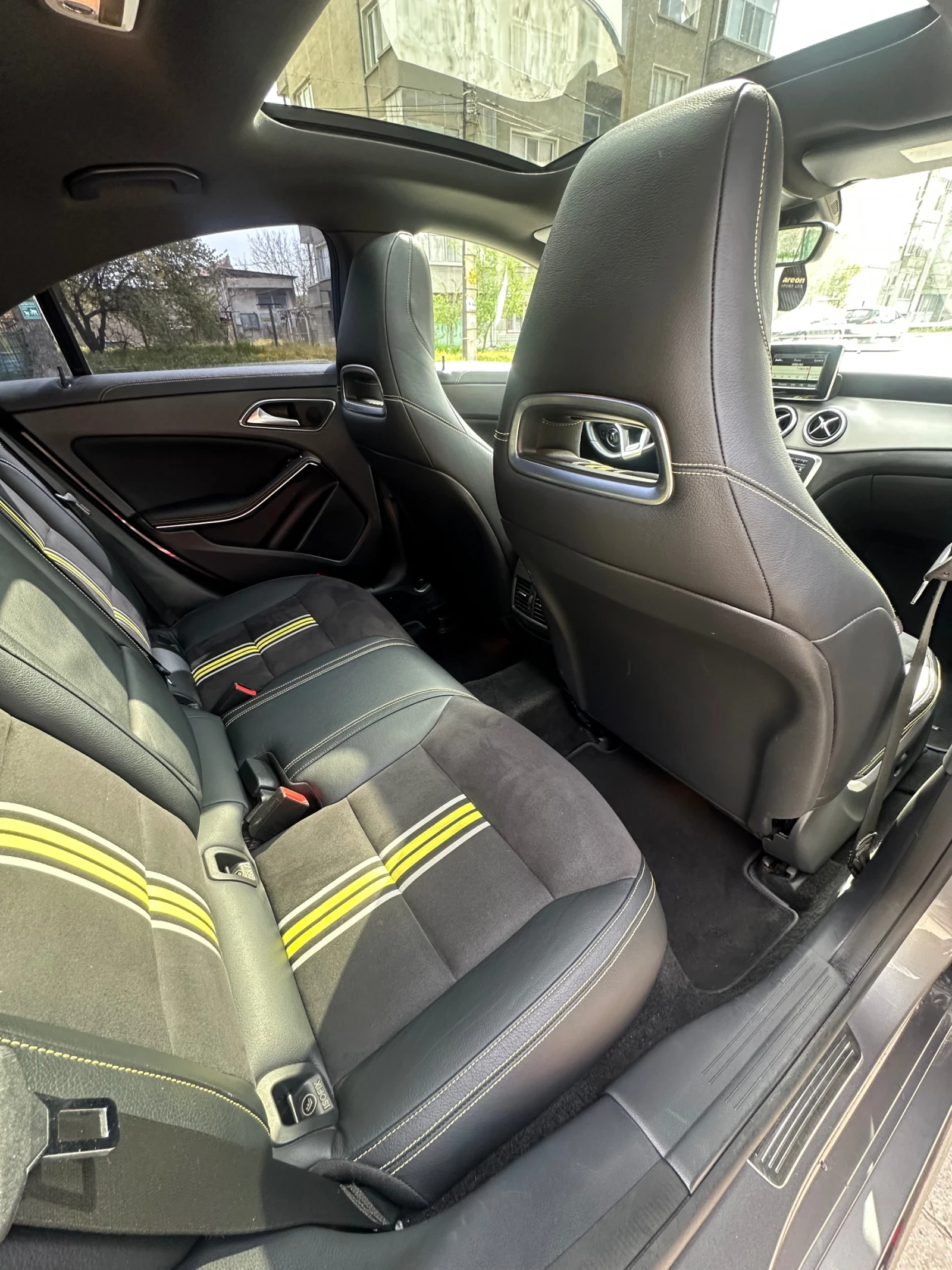 Mercedes-Benz CLA 250 Amg Edition 1, снимка 16 - Автомобили и джипове - 54209856