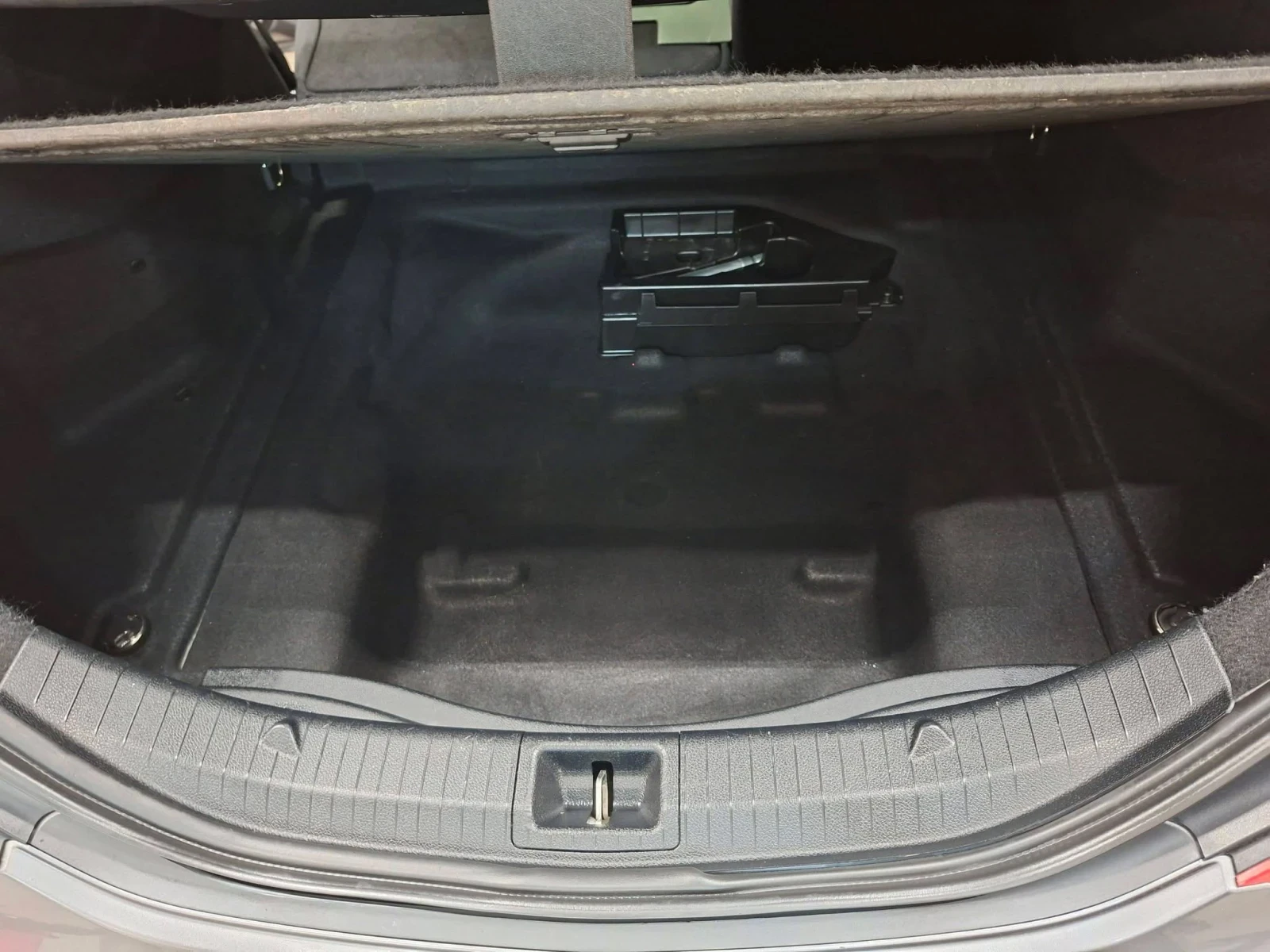 Mercedes-Benz CLA 250 Amg Edition 1, снимка 15 - Автомобили и джипове - 53968756