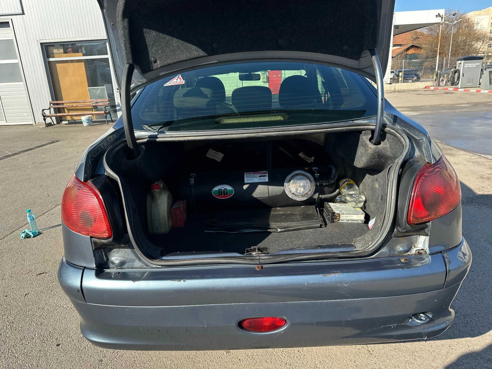 Peugeot 206, снимка 3 - Автомобили и джипове - 53736320