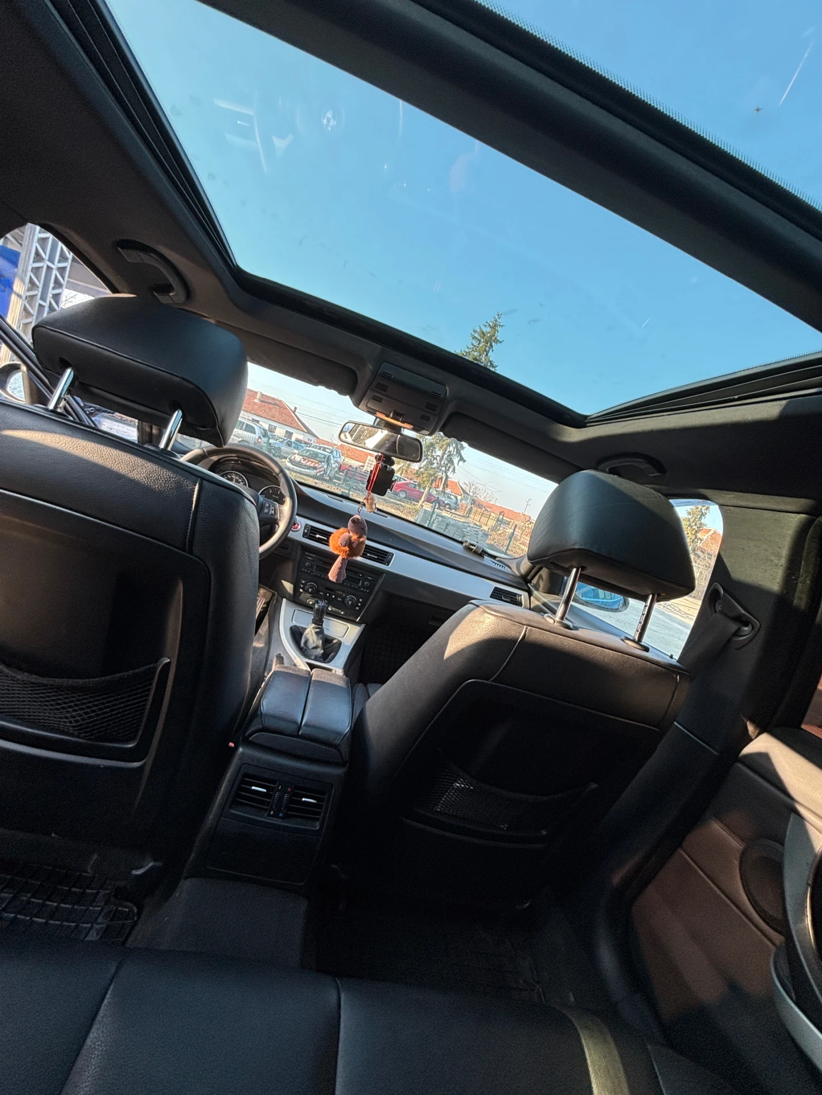 BMW 330 3.0 XD, снимка 10 - Автомобили и джипове - 53890495