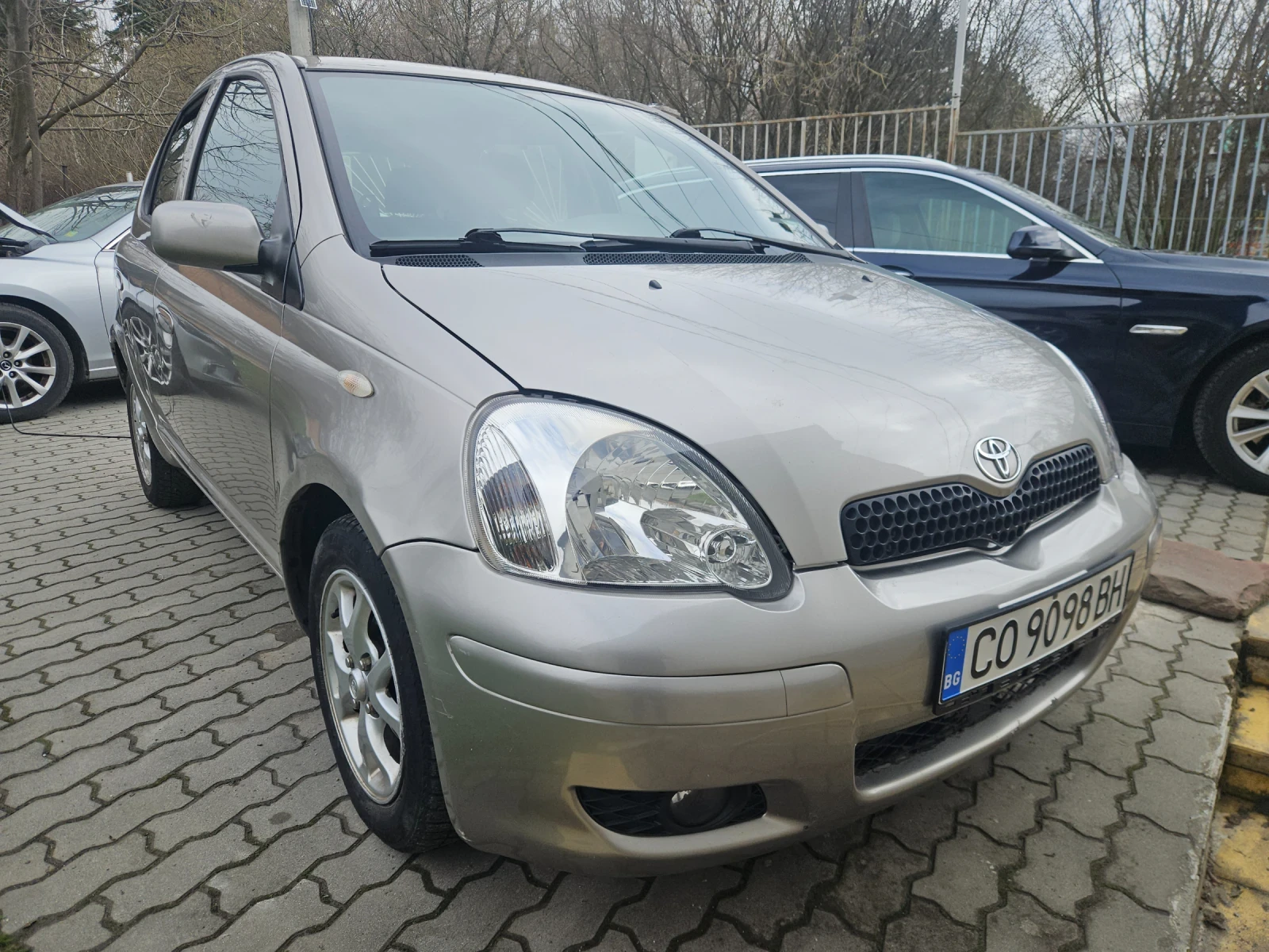 Toyota Yaris 1.3 benzin, clima