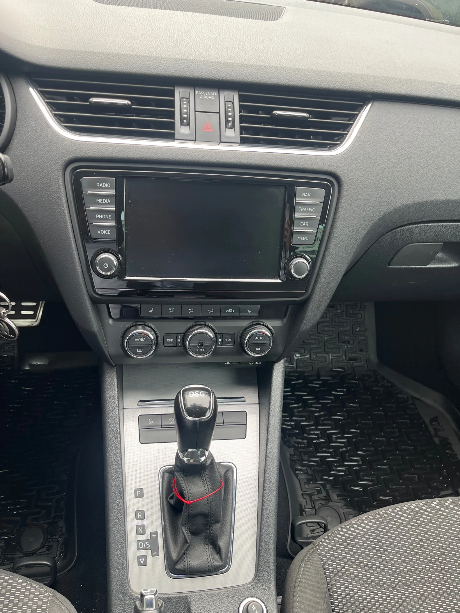 Skoda Octavia 1, 2 TSI 7DSG, снимка 10 - Автомобили и джипове - 54204576