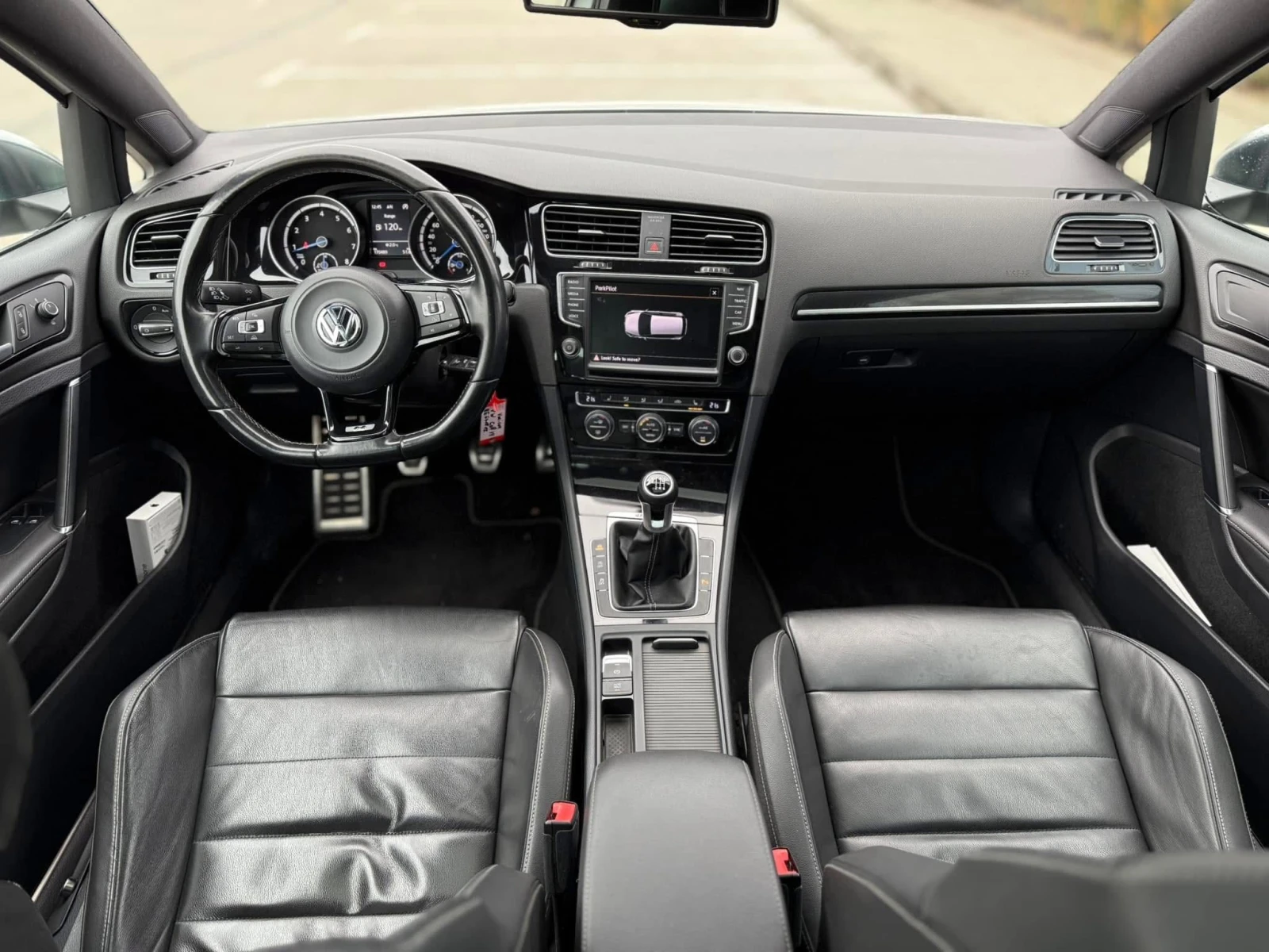 VW Golf 7 R / 300 hp / Manual / SWISS / Full History / Гар, снимка 7 - Автомобили и джипове - 54298243