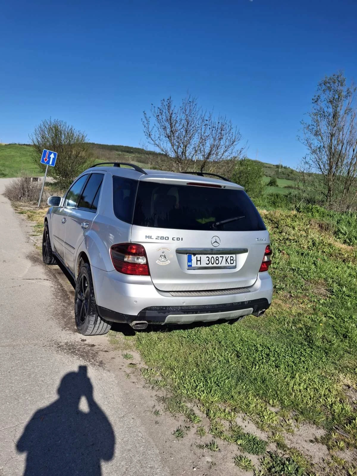 Mercedes-Benz 280, снимка 2 - Автомобили и джипове - 54380603