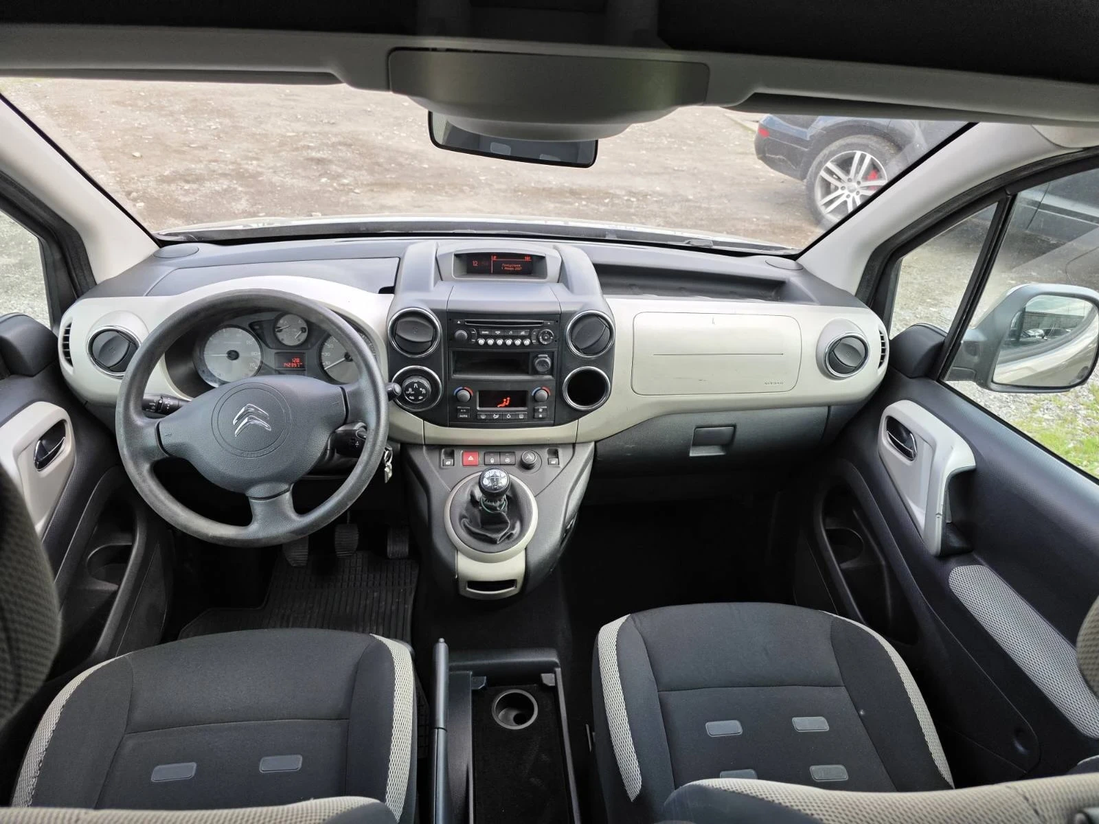 Citroen Berlingo Berlingo, снимка 8 - Автомобили и джипове - 54427933