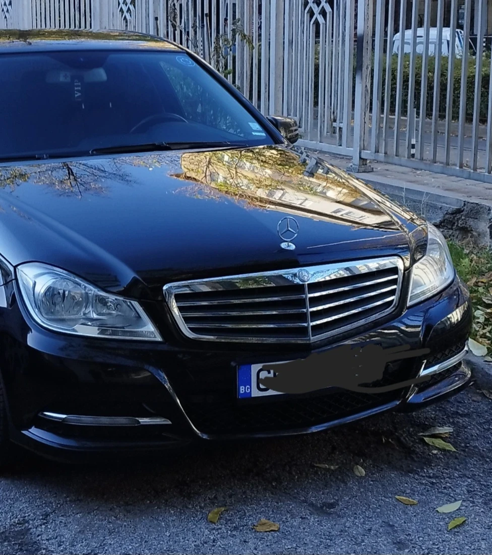 Mercedes-Benz C 180, снимка 5 - Автомобили и джипове - 54721242