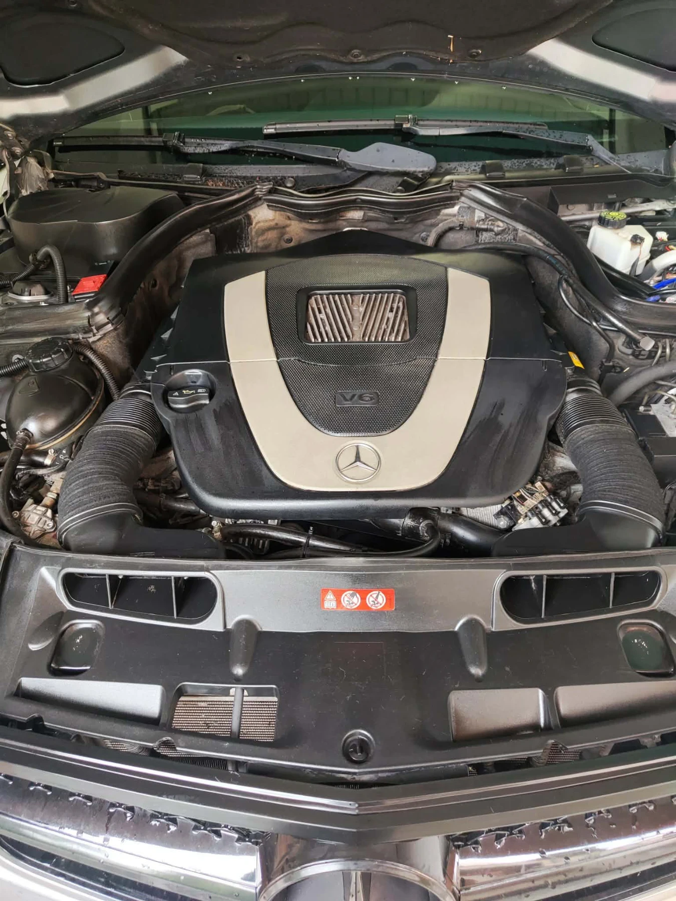 Mercedes-Benz C 300 3.5 / AMG / LPG / ГЕНЕРАЦИЯ С КЛАПИ, снимка 12 - Автомобили и джипове - 54722275