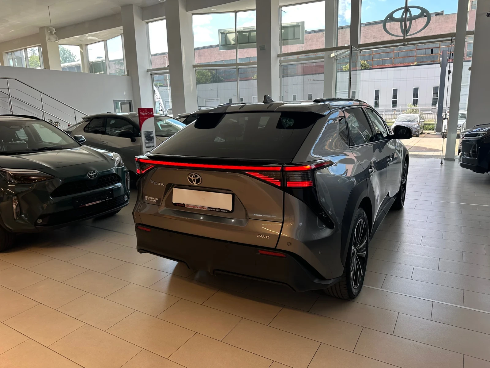 Toyota bZ4X Luxury Premium AWD, снимка 4 - Автомобили и джипове - 54973065