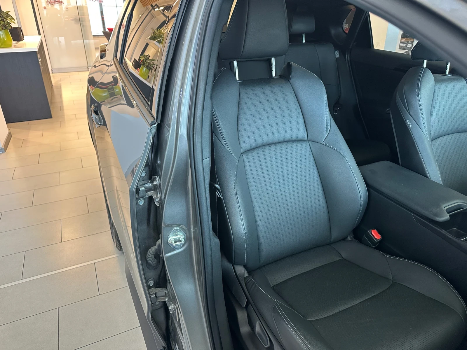 Toyota bZ4X Luxury Premium AWD, снимка 6 - Автомобили и джипове - 54973065