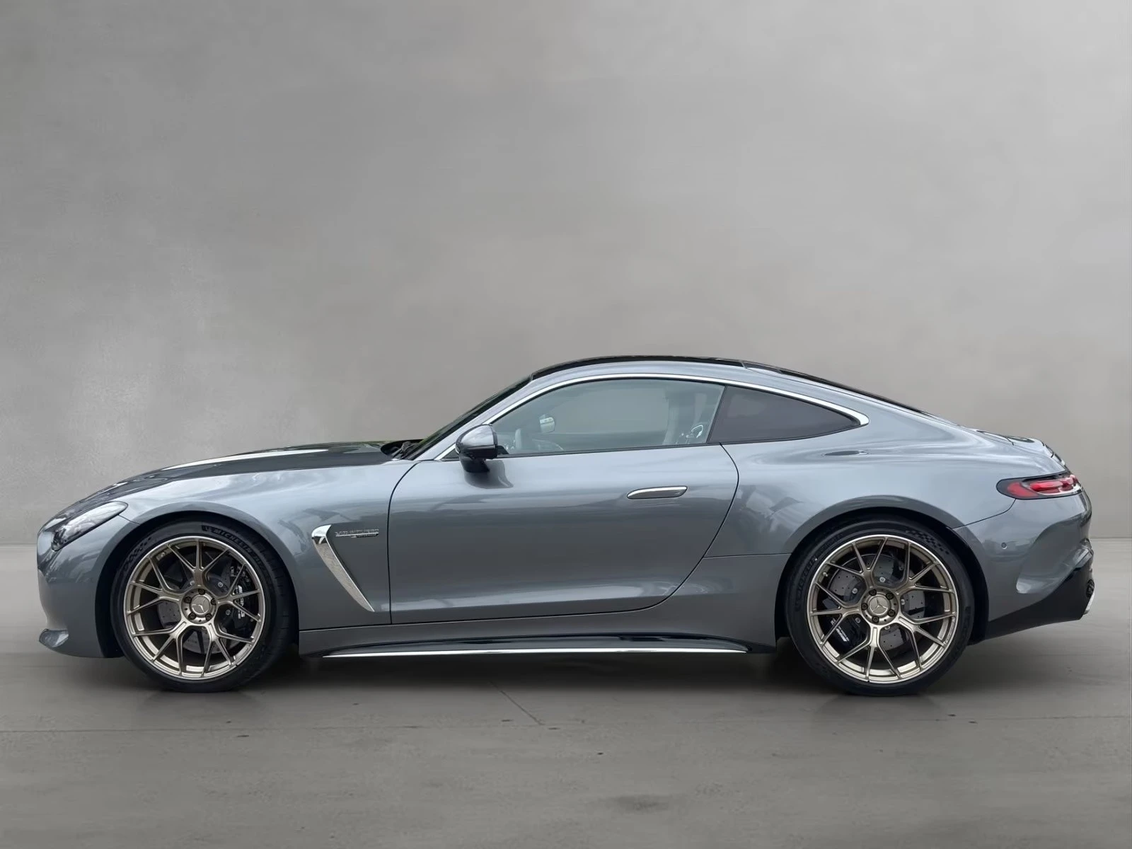Mercedes-Benz AMG GT 63S E-PERF. / COUPE / CERAMIC / BURM / HUD / 360 /, снимка 3 - Автомобили и джипове - 55061892