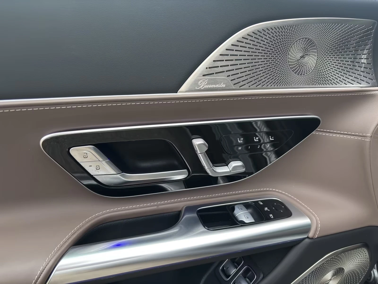 Mercedes-Benz AMG GT 63S E-PERF. / COUPE / CERAMIC / BURM / HUD / 360 /, снимка 8 - Автомобили и джипове - 55061892
