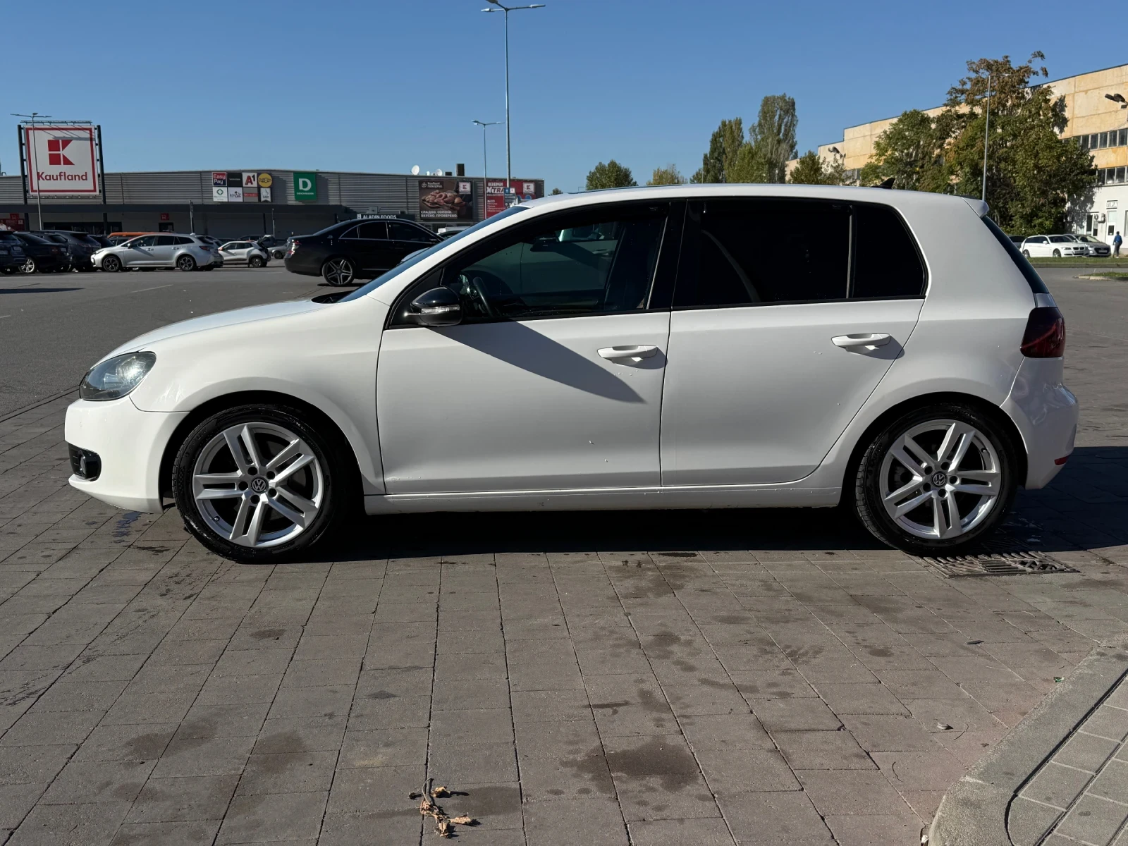 VW Golf, снимка 2 - Автомобили и джипове - 56568484