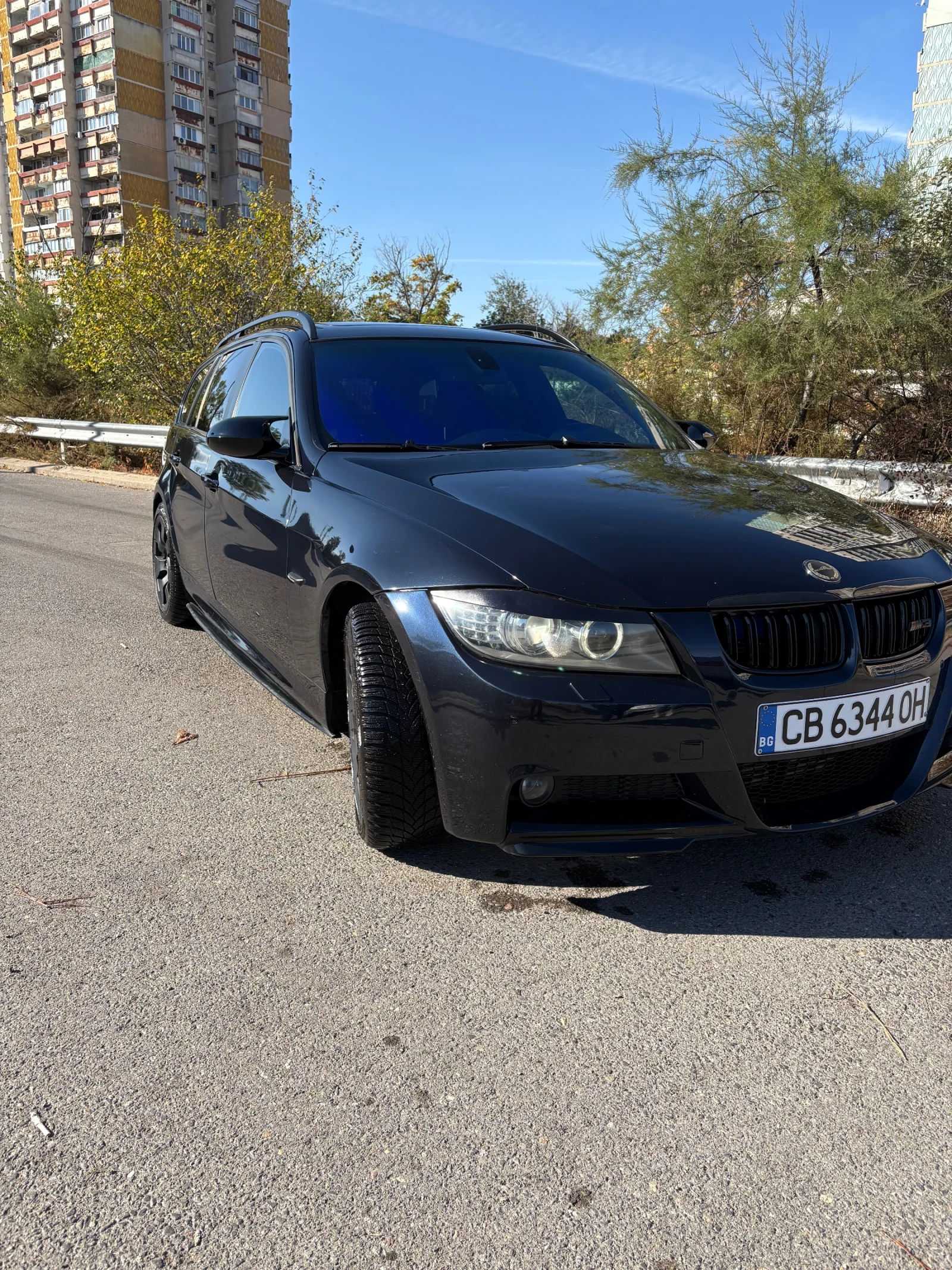 BMW 330, снимка 2 - Автомобили и джипове - 56629837