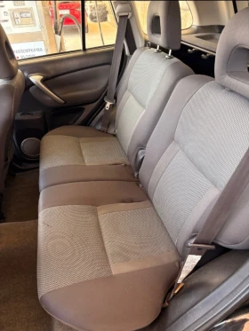 Toyota Rav4 D4D* КЛИМАТРОНИК, снимка 3