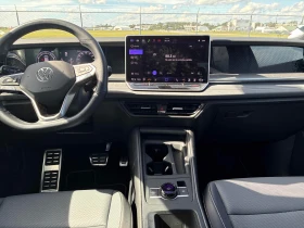 VW Tiguan  Comfortline R Line Black Edition * CARFAX * , снимка 9