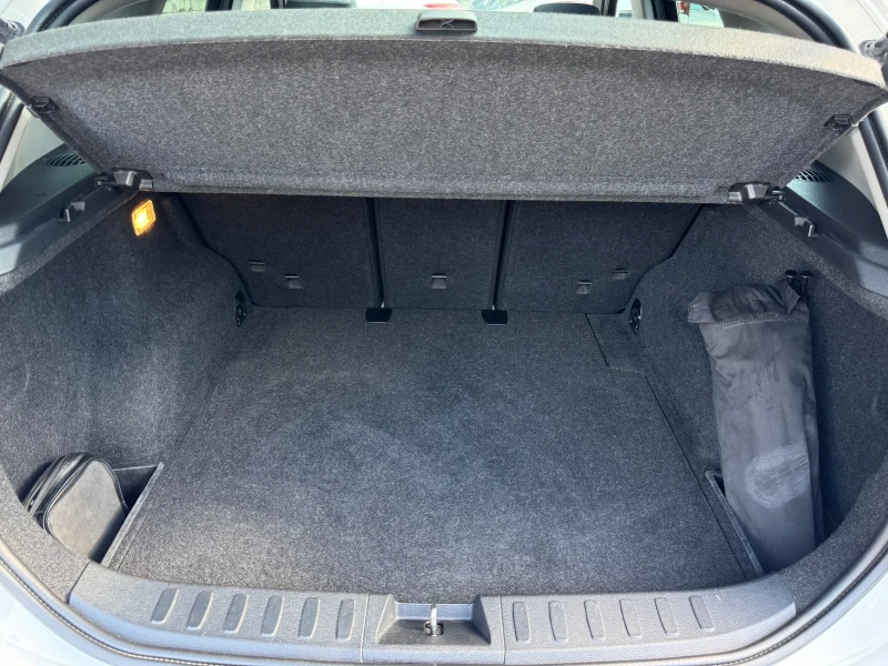 BMW X1 d* xDrive* Sport* Facelift, снимка 12 - Автомобили и джипове - 51235673