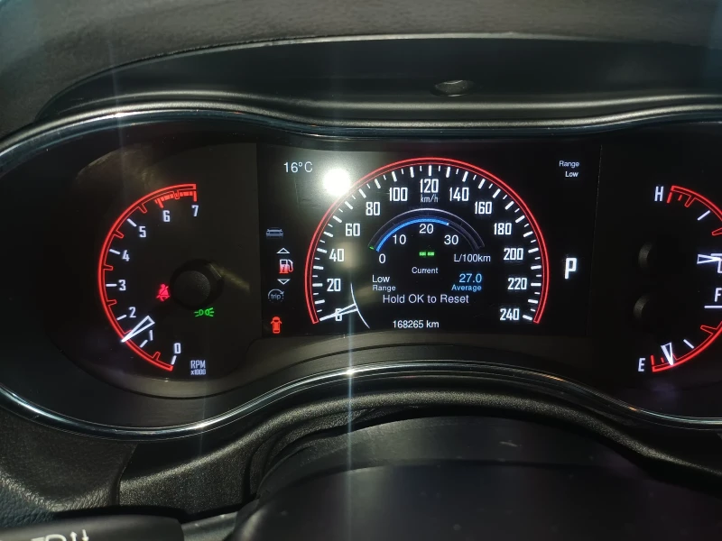 Dodge Durango 5.7 R/T 4x4, снимка 11 - Автомобили и джипове - 52850972