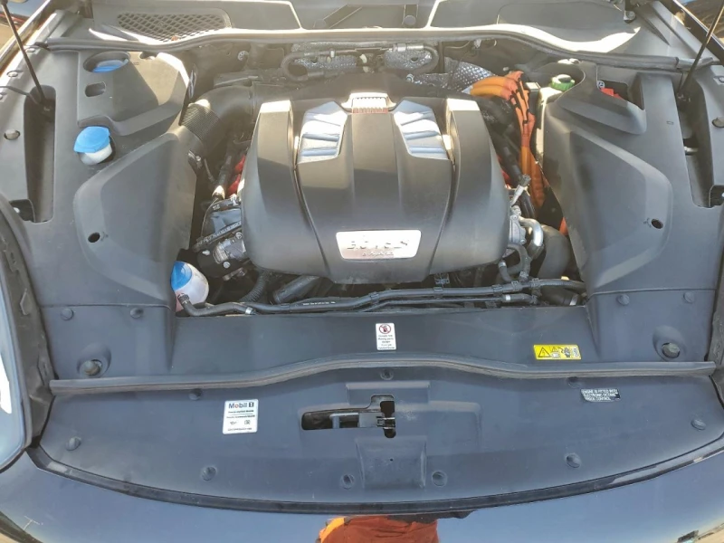 Porsche Cayenne  Se Hybrid* ОБДУХВАНЕ* ПОДГРЕВ* BOSE, снимка 12 - Автомобили и джипове - 52878230