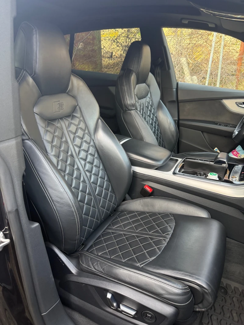 Audi Q8 S-line, снимка 16 - Автомобили и джипове - 53298613