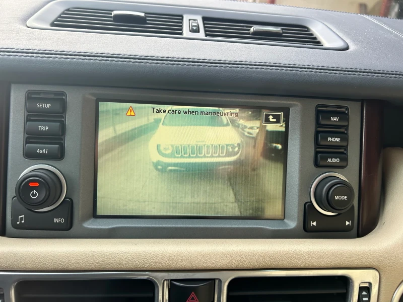 Land Rover Range rover VOGUE 3.6TDV8, снимка 9 - Автомобили и джипове - 53541362