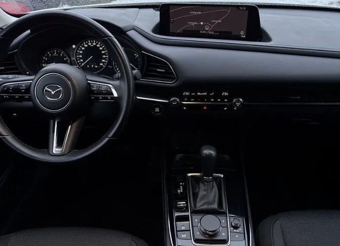 Mazda CX-30, снимка 8 - Автомобили и джипове - 54586228