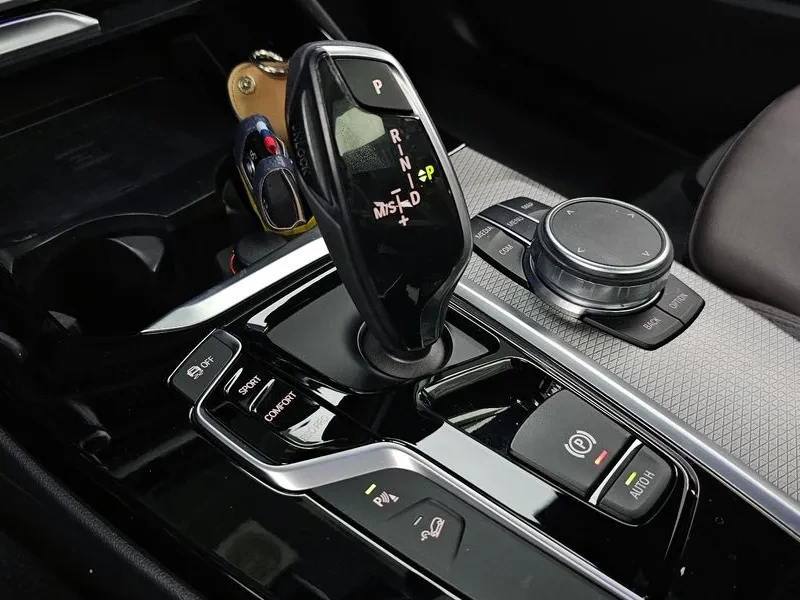 BMW X3 20d xDrive M/ PANO/ �����/ HEAD UP/ DIST/ ������� | Mobile.bg � ����������� 9
