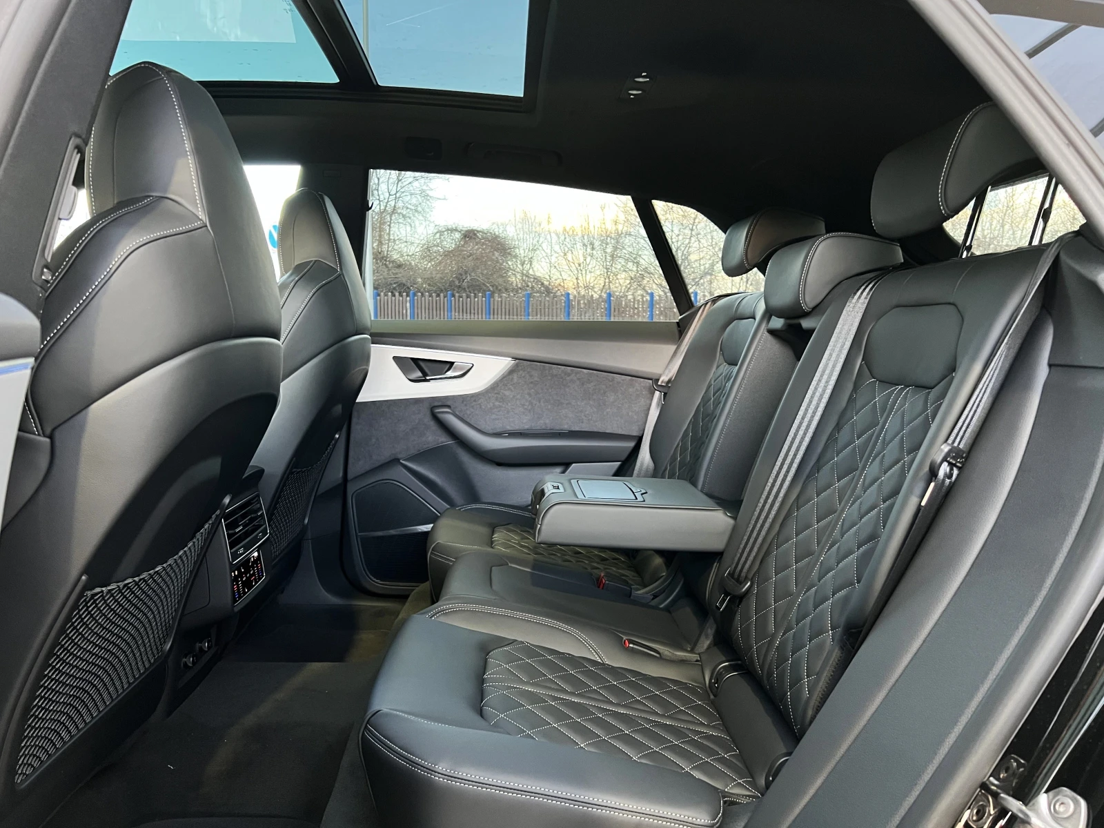 Audi Q8 55 TFSI/FACELIFT/ S-LINE/S-SEATS/PANO/B&O/ HEAD UP | Mobile.bg   15