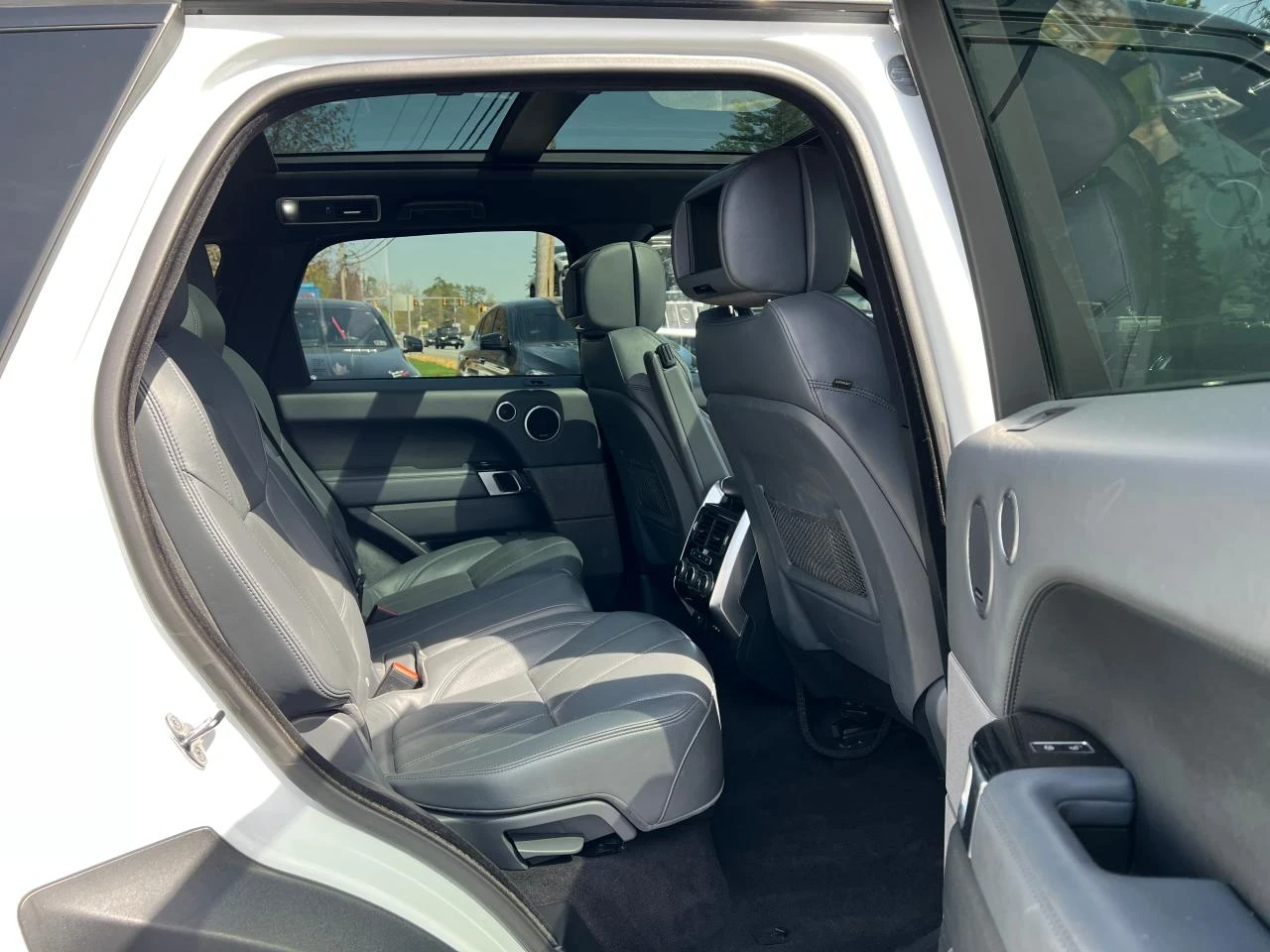 Land Rover Range Rover Sport  - изображение 6
