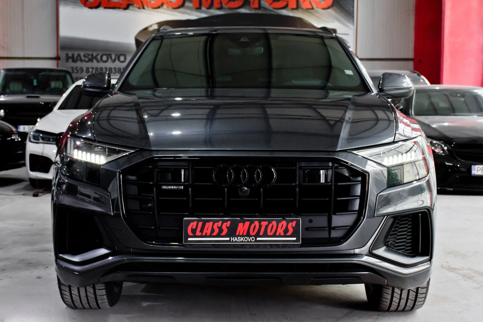 Audi Q8 55 TFSI Sline - изображение 2