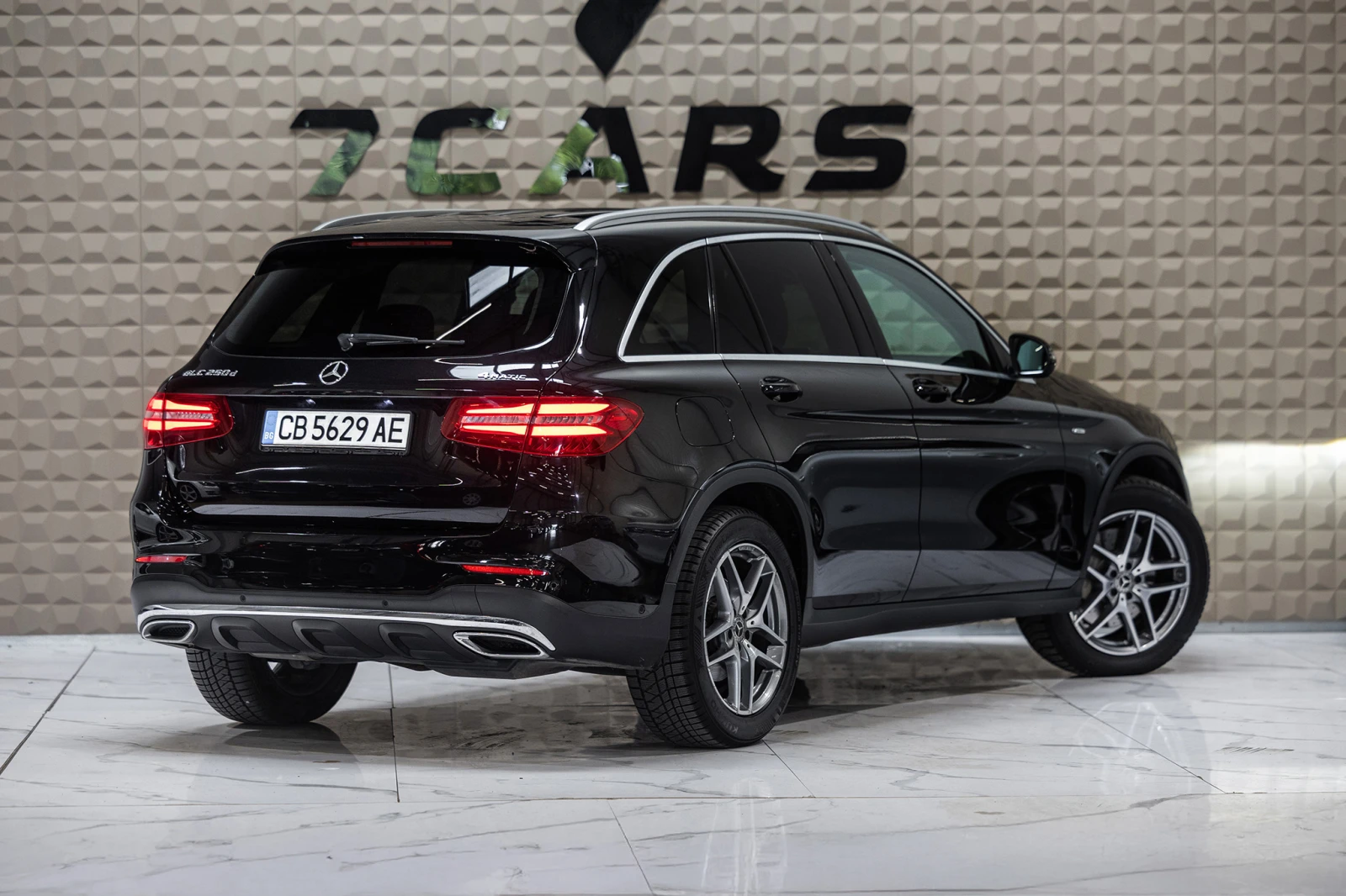 Mercedes-Benz GLC 250  * 4MATIC * APPLE CARPLAY * DYNAMIC SELECT *  - изображение 6