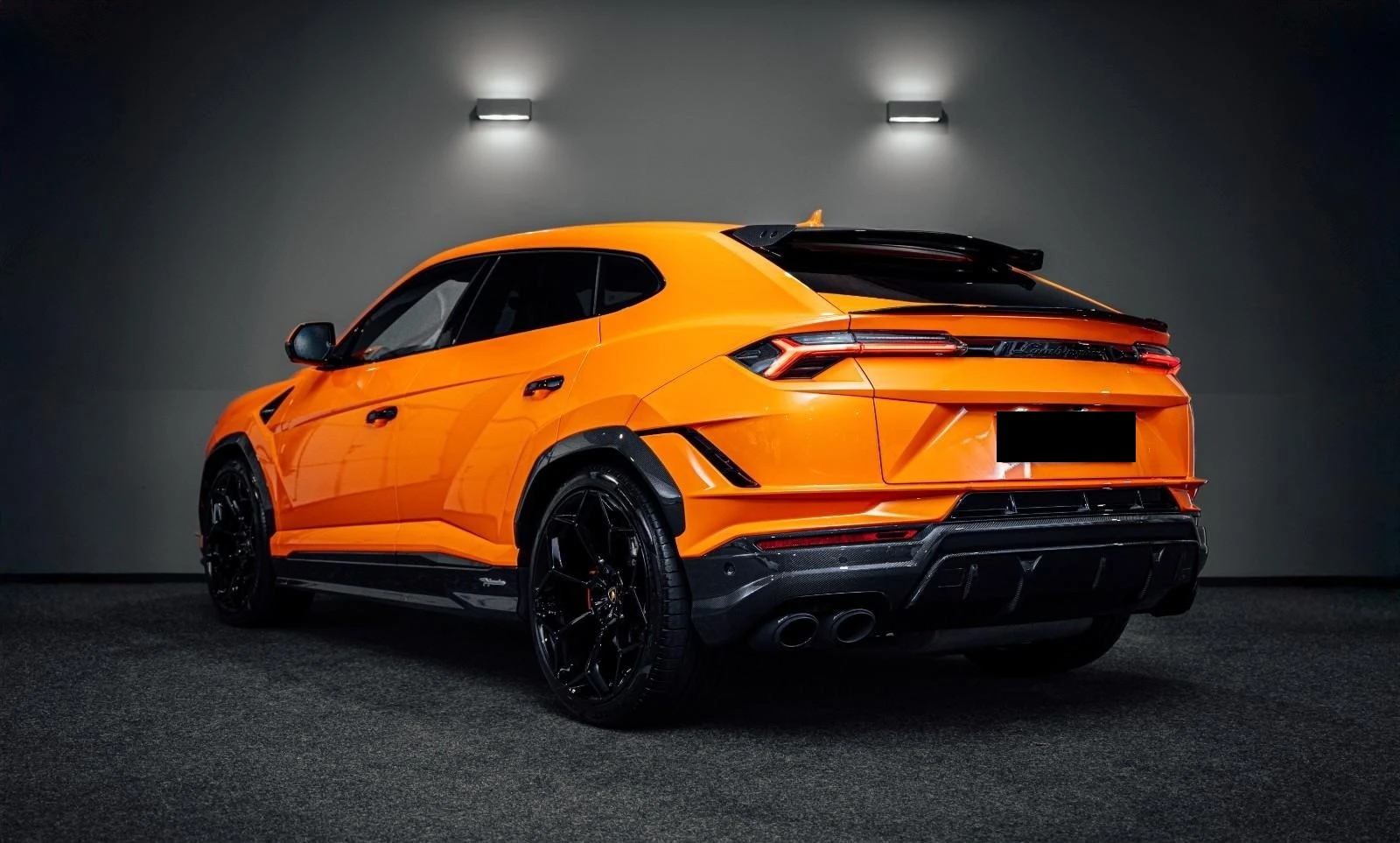 Lamborghini Urus PERFORMANTE/CERAMIC/CARBON/B&O/AKRAPOVIC/PANO/ - изображение 5