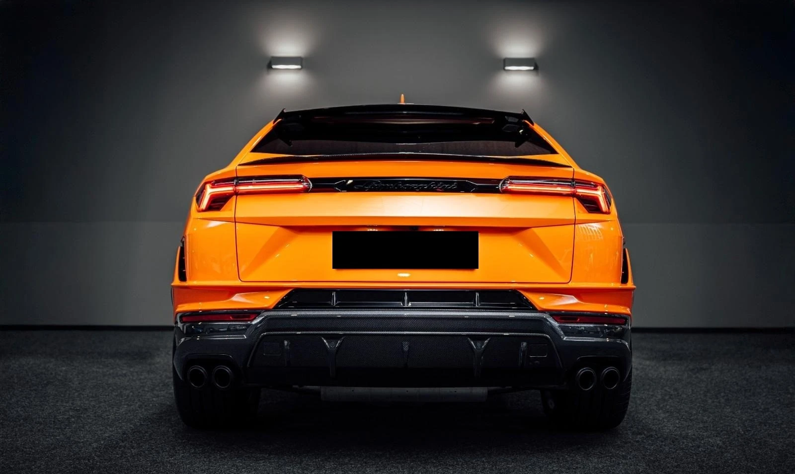 Lamborghini Urus PERFORMANTE/CERAMIC/CARBON/B&O/AKRAPOVIC/PANO/ - изображение 6