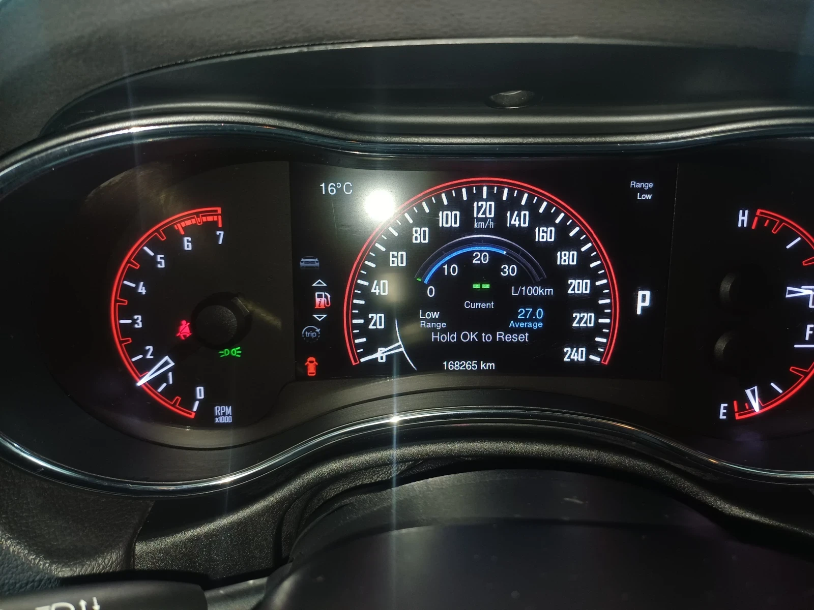 Dodge Durango 5.7 R/T 4x4 | Mobile.bg � ����������� 11