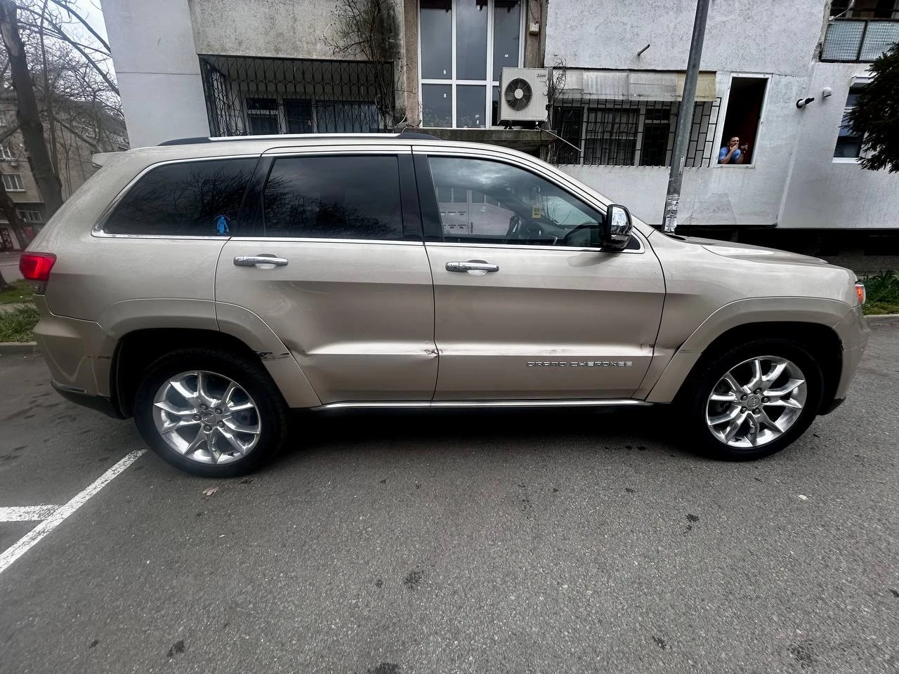 Jeep Grand cherokee 3.6 SUMMIT 4X4 8ZF , снимка 12 - Автомобили и джипове - 53729117