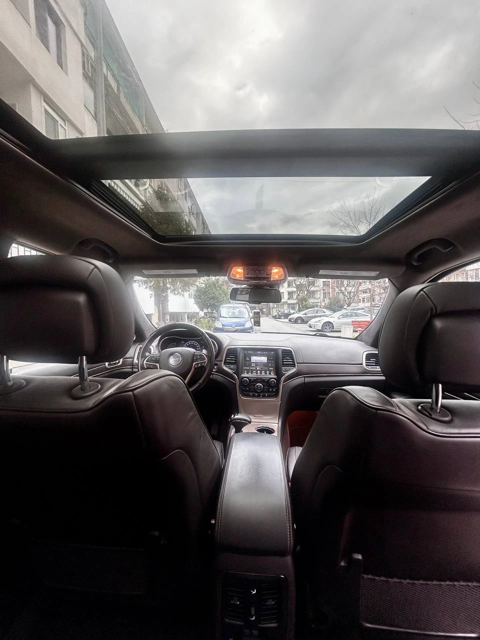 Jeep Grand cherokee 3.6 SUMMIT 4X4 8ZF , снимка 5 - Автомобили и джипове - 53729117