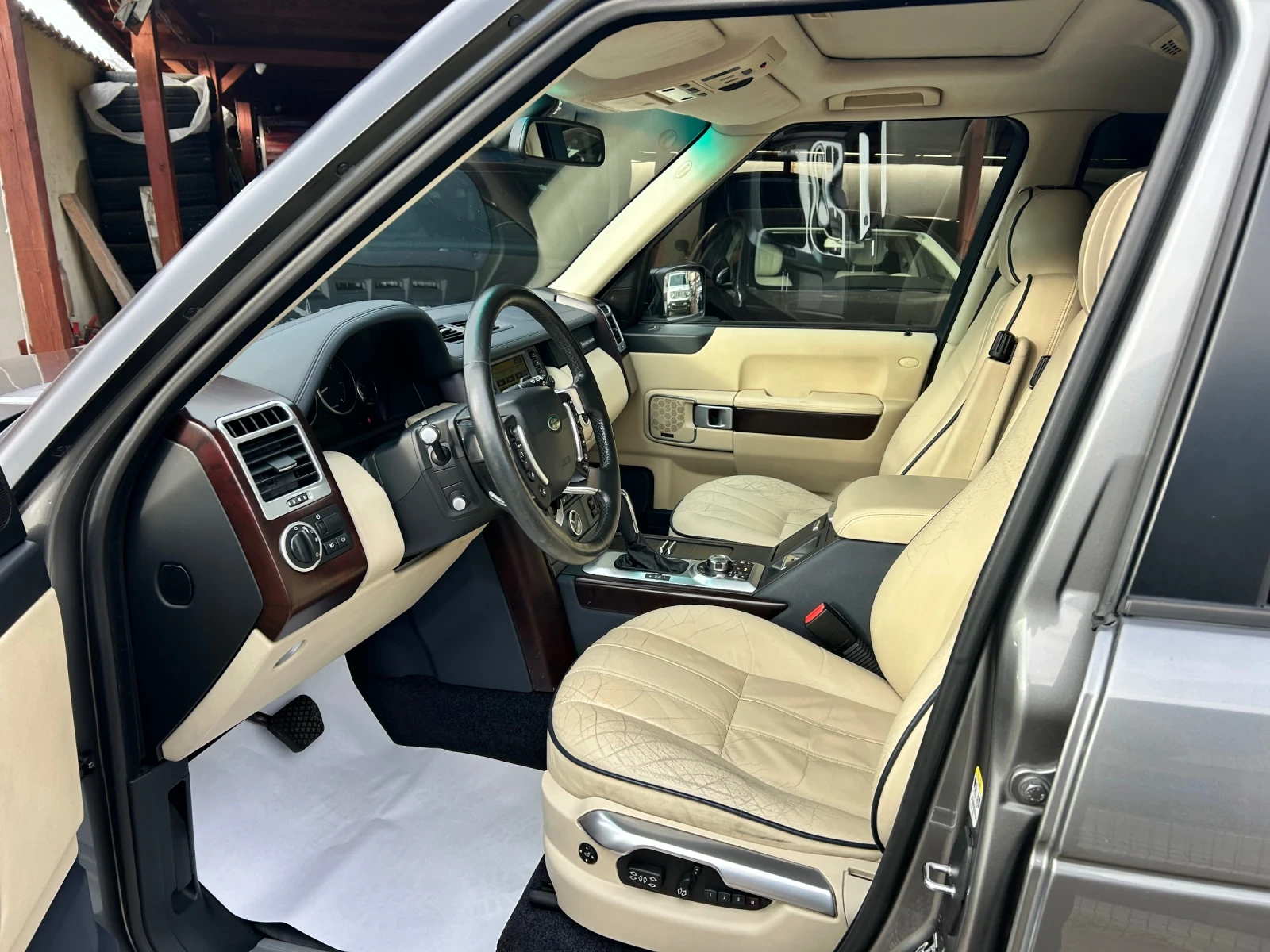 Land Rover Range rover VOGUE 3.6TDV8 - изображение 7