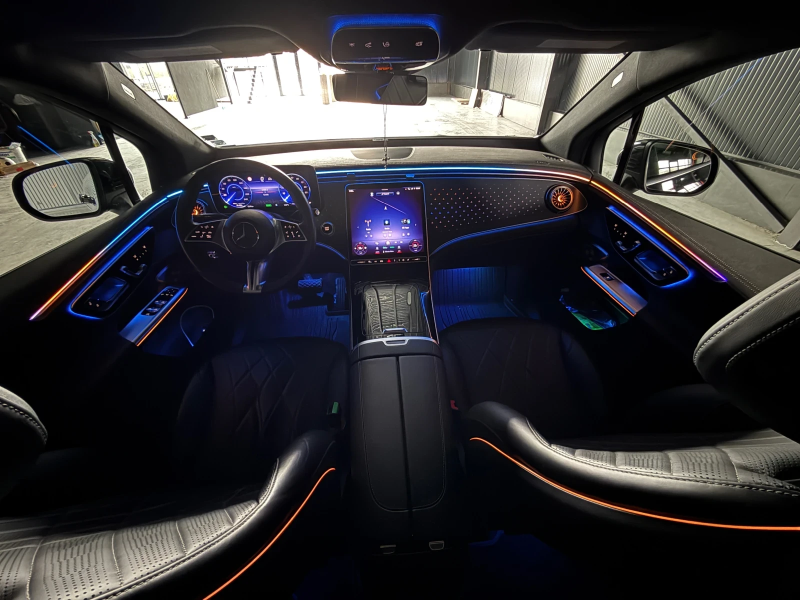 Mercedes-Benz EQE AMG, снимка 9 - Автомобили и джипове - 54015420