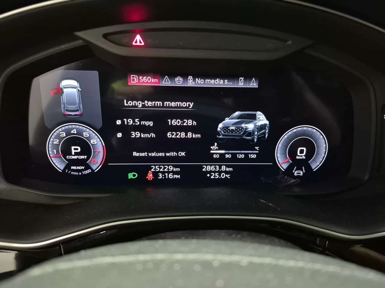 Audi Q8 PROGRESSIV| ОБДУХВАНЕ| PANO| HUD| 360| AMBIENT, снимка 9 - Автомобили и джипове - 54452752