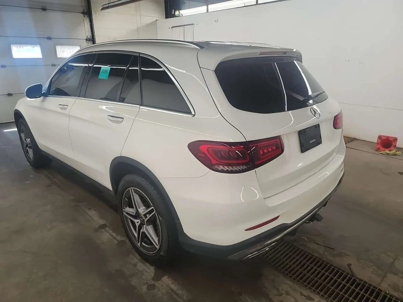 Mercedes-Benz GLC 300 * CARFAX * ��� ������������ ������ | Mobile.bg � ����������� 4