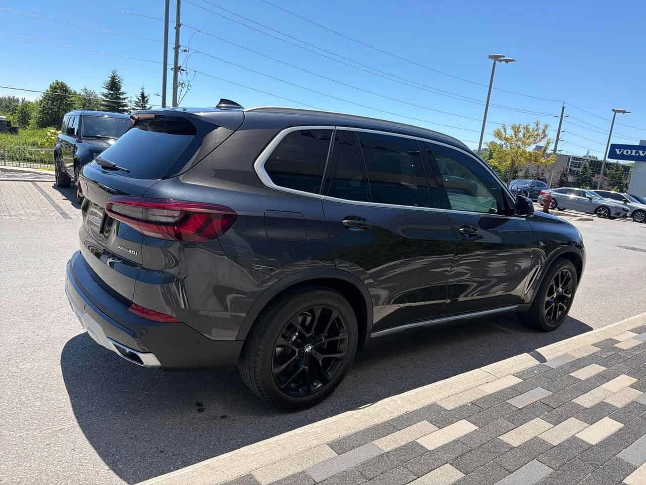 BMW X5 * XDRIVE40I * 2 КЛЮЧА* PANO* KEYLESS* HEAD-UP, снимка 3 - Автомобили и джипове - 55074079