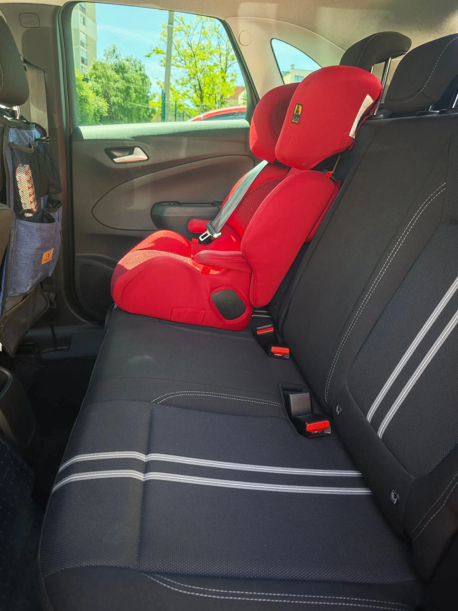 Opel Crossland X Elegance 1.2i* 32.000km, снимка 9 - Автомобили и джипове - 55226025