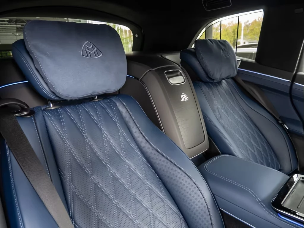 Mercedes-Benz GLS 600 MAYBACH 4MATIC FIRST-CLASS MANUFAKTUR , снимка 13 - Автомобили и джипове - 55425692
