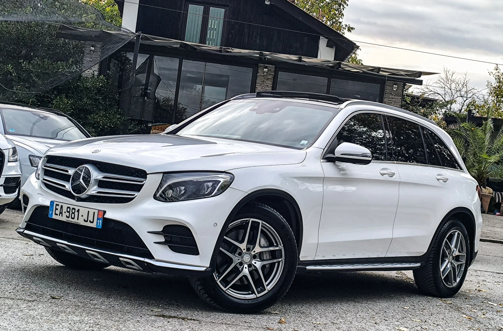 Mercedes-Benz GLC 220 D* AMG-LINE* 4-MATIC* 360* PANORAMA* 9G* DISTRONIC