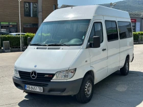 Mercedes-Benz 313