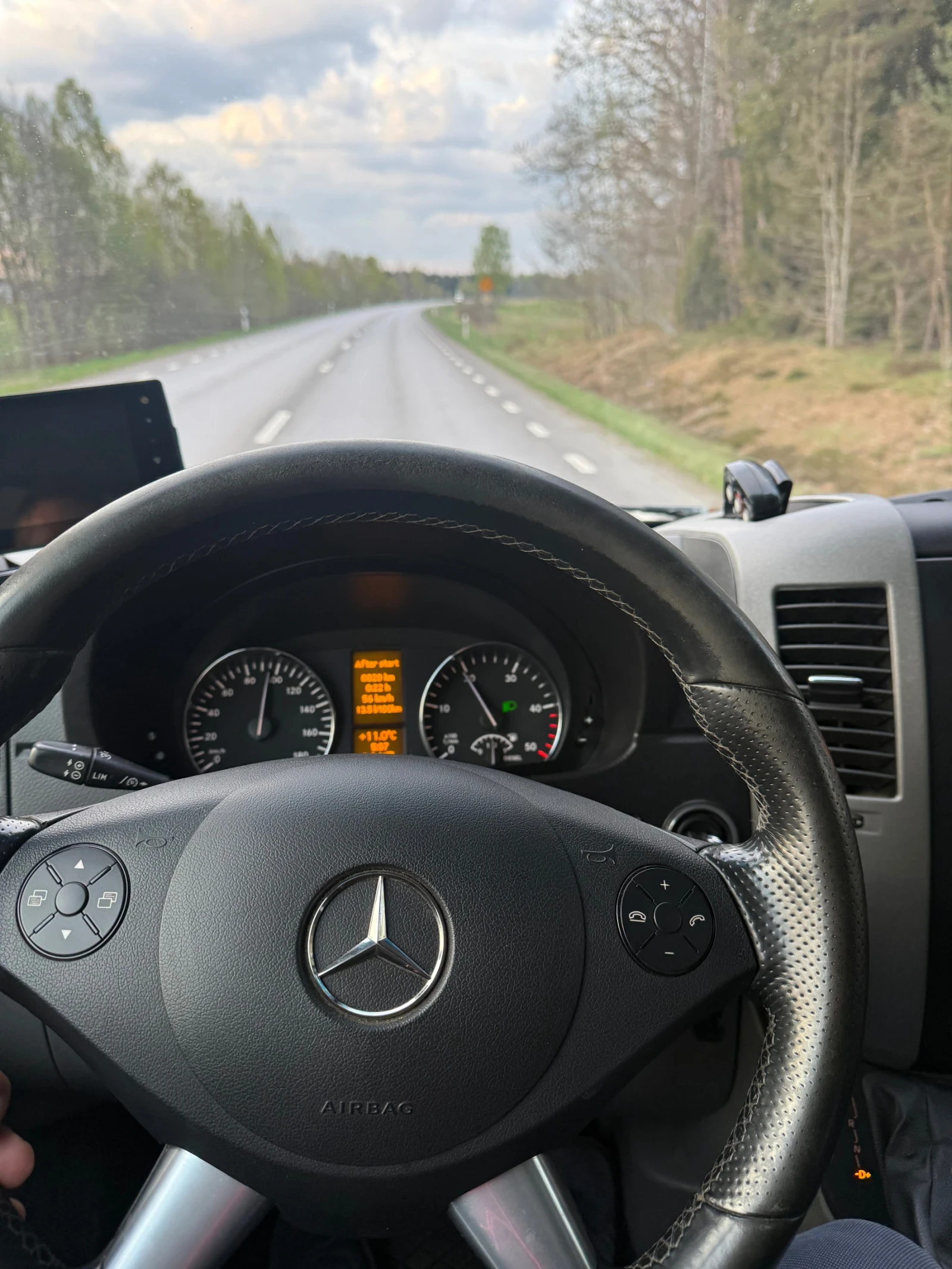 Mercedes-Benz Sprinter 316 Хладилен+ падащ Борд, отлично Състояние! - изображение 5