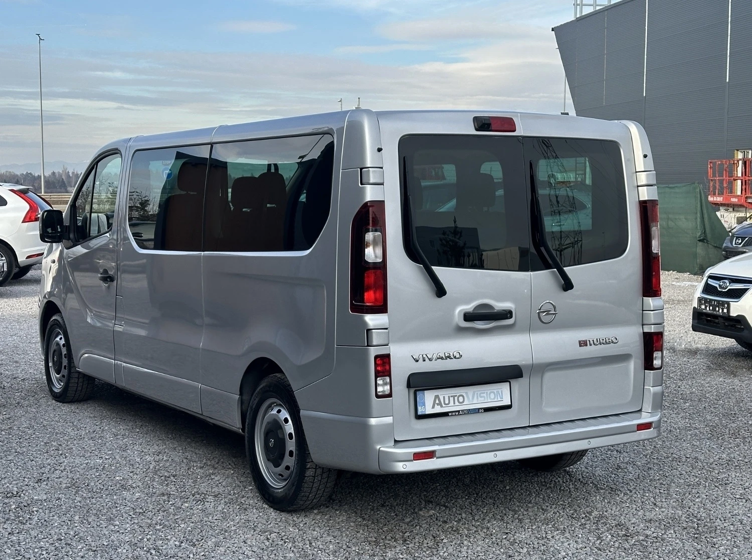 Renault Trafic Maxi 1.6DCi 140кс.BiTURBO 9 места Klima Navi 6ск. - изображение 2