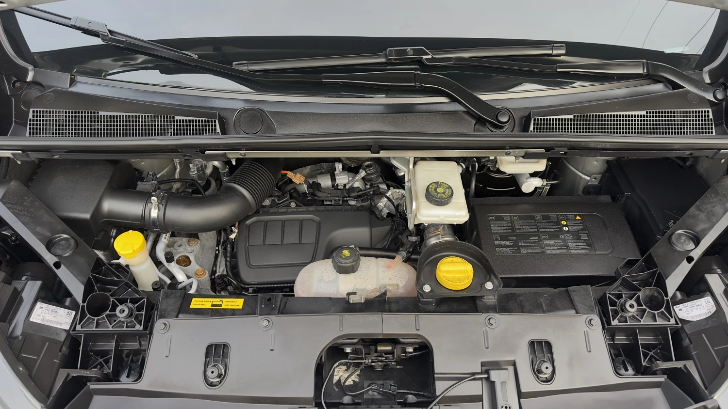 Renault Trafic Maxi 1.6DCi 140��.BiTURBO 9 ����� Klima Navi 6��. | Mobile.bg � ����������� 17