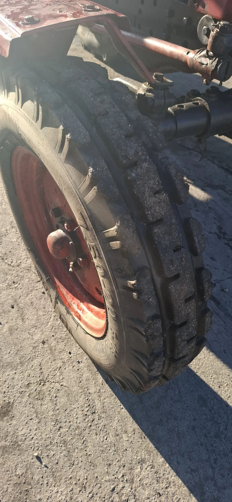 Трактор ЮМЗ, снимка 9 - Селскостопанска техника - 52928484